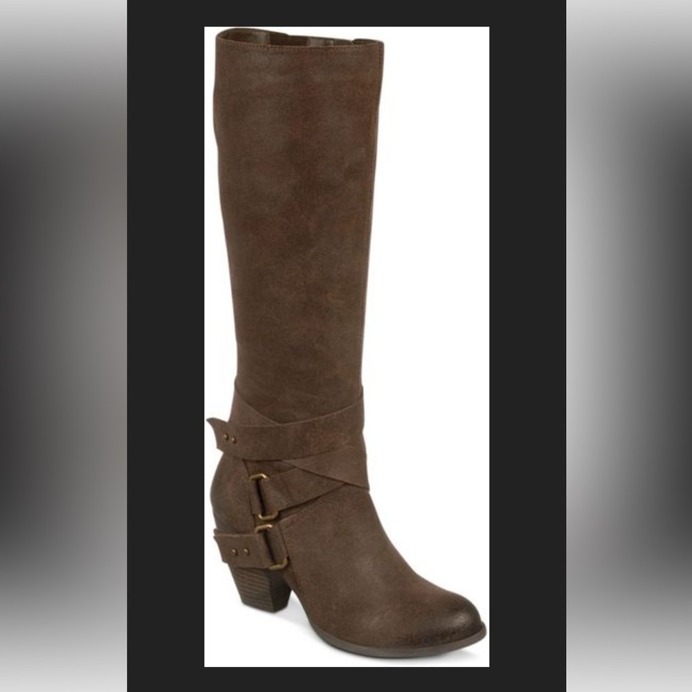 Fergie leather boots